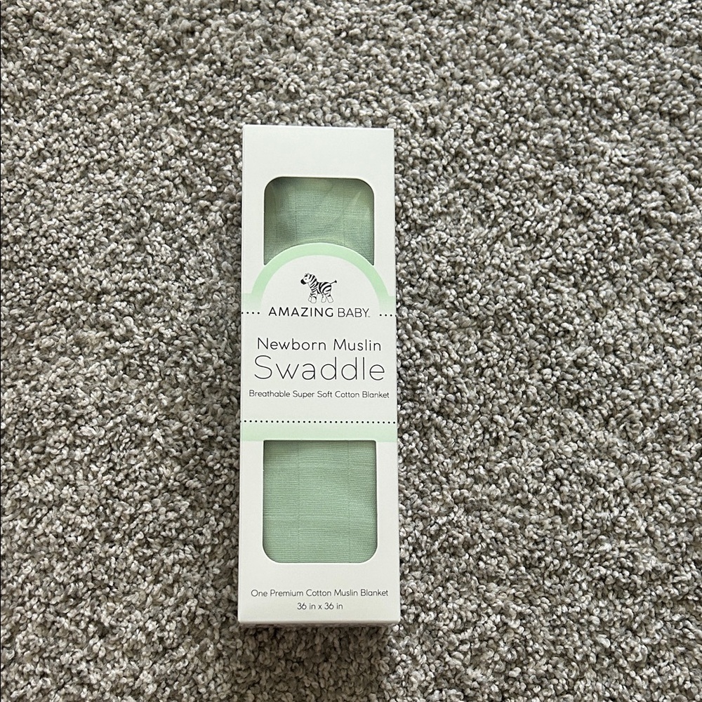 Amazing Baby Newborn Muslin Swaddle in Light Green